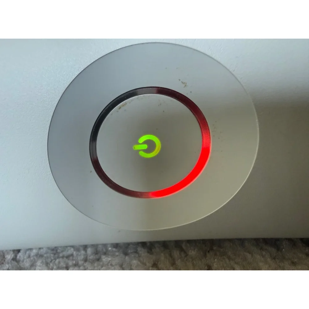 Microsoft Xbox 360 Console White HDMI E73 Red Ring For Parts Repair Bundle 20GB